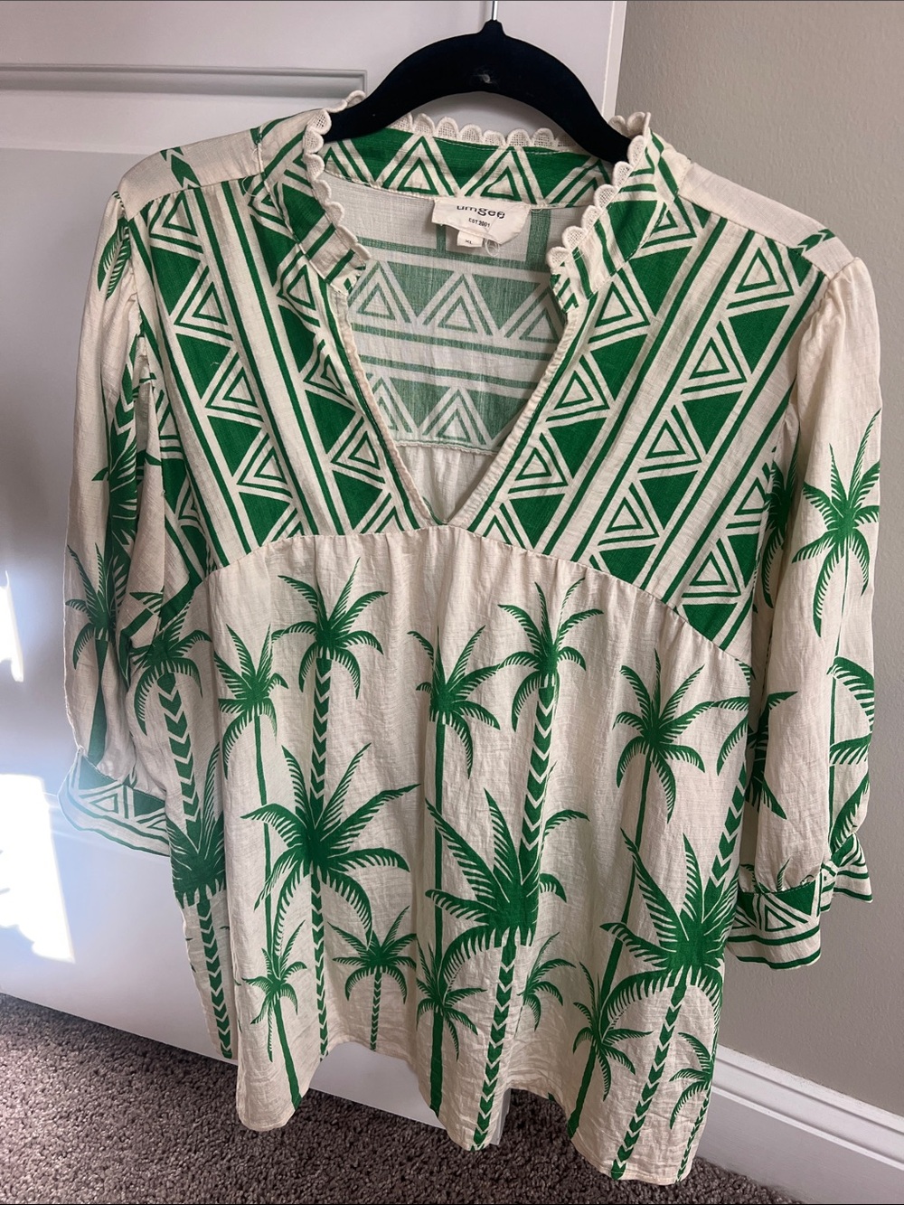Umgee Cream and Green Palm-Print Peasant Tunic - Picture 2 of 4